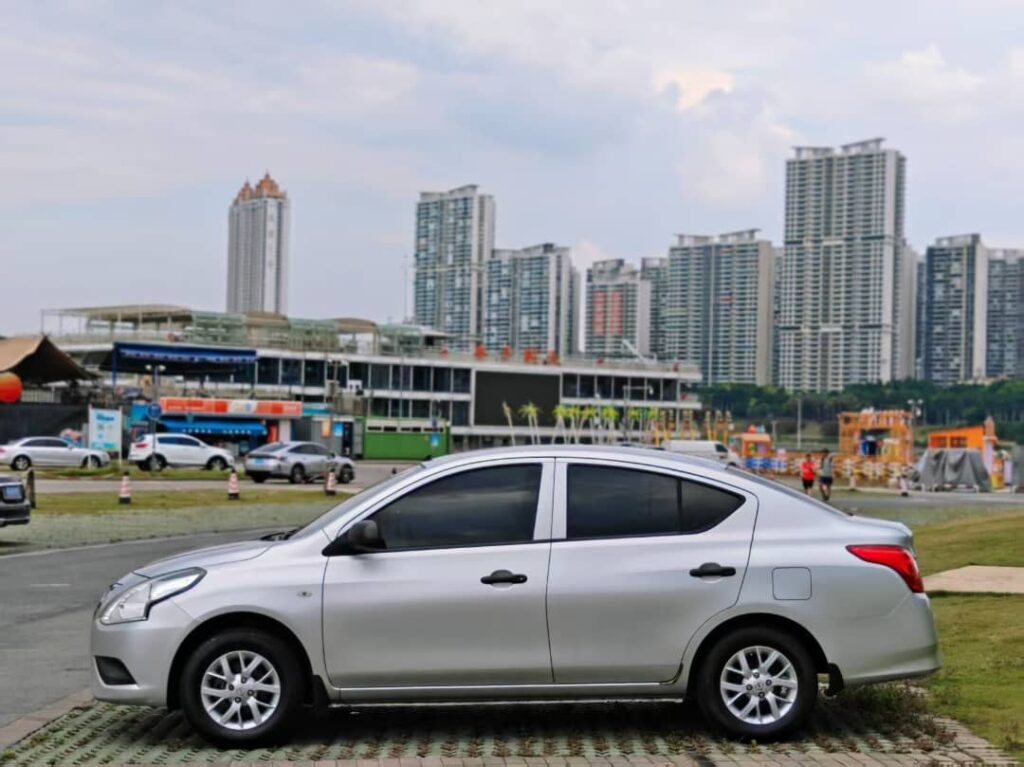 Nissan Sunshine 2015